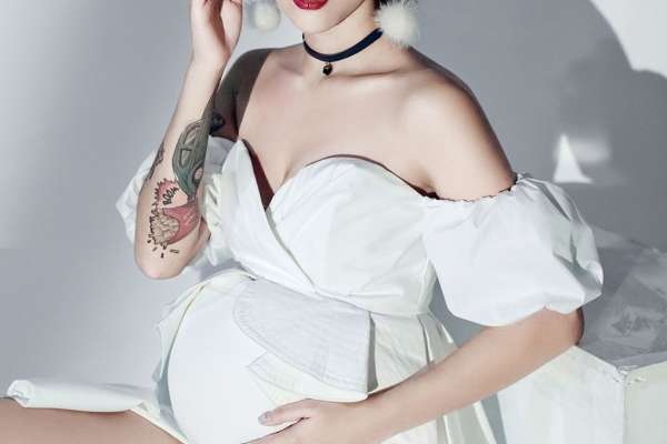【孕妇照】·2个主题·2套服装·10张精修·拍摄90分钟