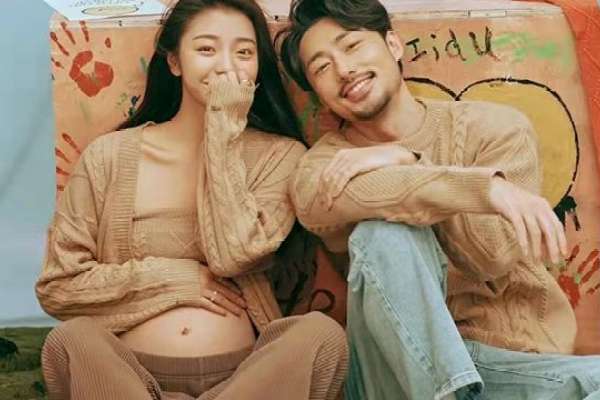 【孕妇照】·2个主题·2套服装·4张精修·拍摄90分钟