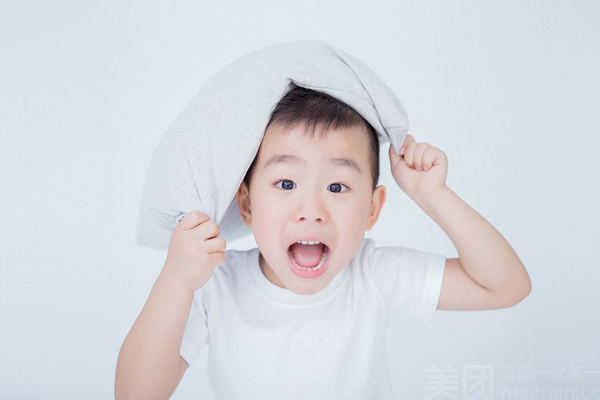【儿童摄影】·2个主题·2套服装·20张精修·拍摄90分钟