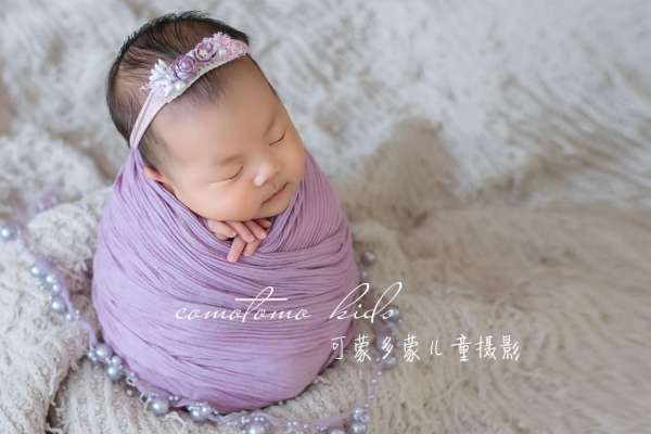 【满月照】·2个主题·2套服装·16张精修·拍摄90分钟