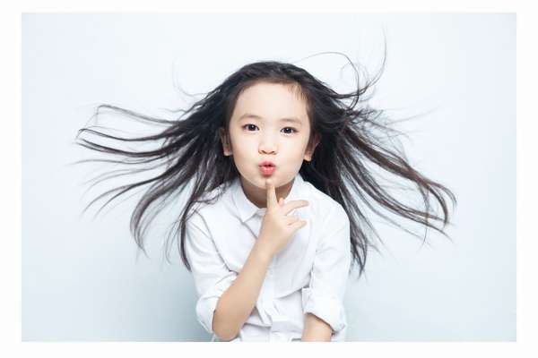 【百天照】·3个主题·3套服装·16张精修·拍摄120分钟