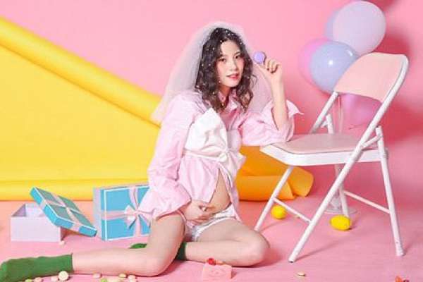 【孕妇照】·2个主题·2套服装·10张精修·拍摄120分钟