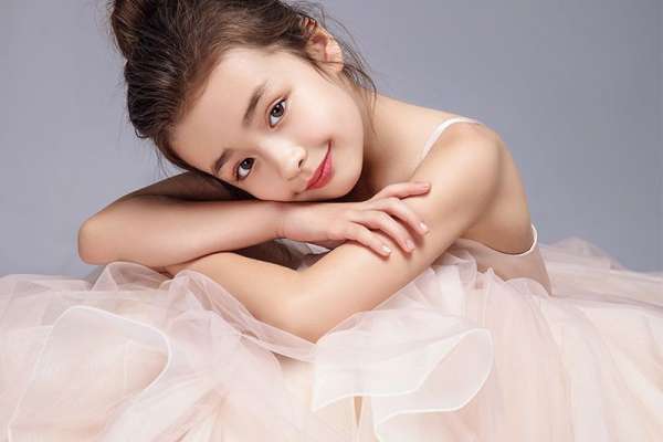 【写真照】·3个主题·3套服装·14张精修·拍摄70分钟