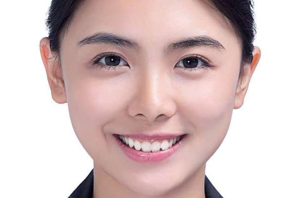 【证件照】·2套服装·1张精修