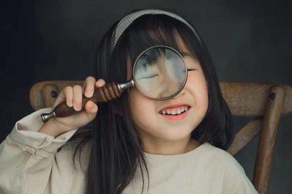【儿童摄影】·2个主题·2套服装·16张精修·拍摄100分钟
