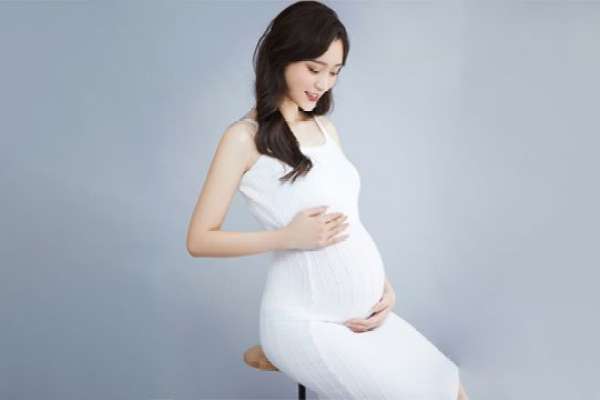 【孕妇照】·2个主题·2套服装·10张精修·拍摄90分钟