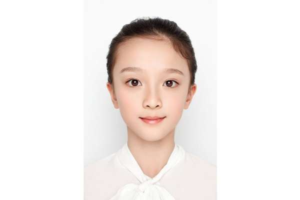 【证件照】·1套服装·1张精修