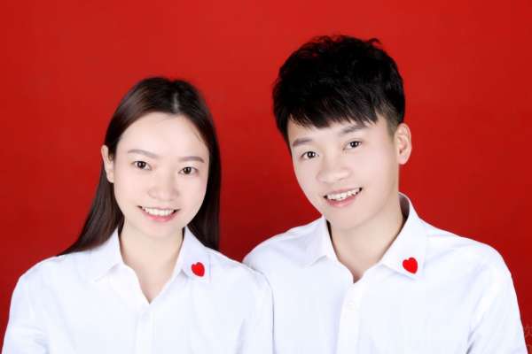 【结婚登记照】·1个主题·1套服装·1张精修·拍摄50分钟