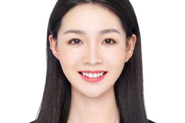 【证件照】·1套服装·1张精修