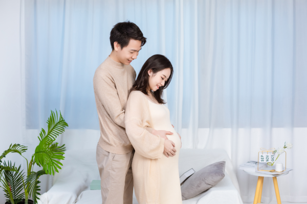 3个主题·3套服装·15张精修·拍摄120分钟