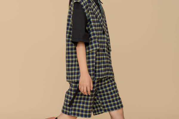 【宝宝照】·2个主题·2套服装·12张精修·拍摄90分钟