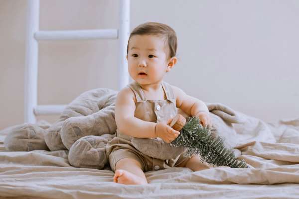 【全家福】·1个主题·1套服装·1张精修·拍摄1分钟
