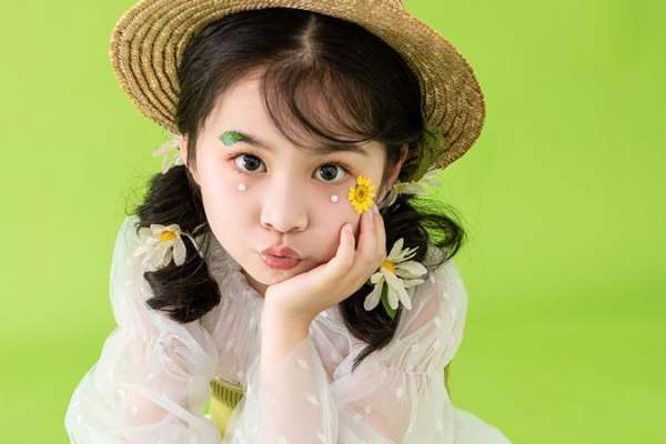 【宝宝照】·4个主题·4套服装·24张精修·拍摄200分钟