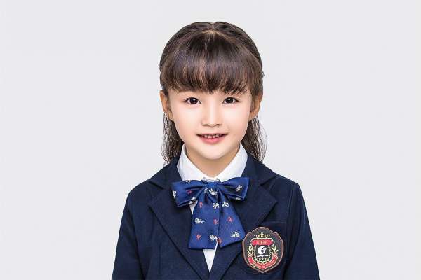 【证件照】·1套服装·1张精修