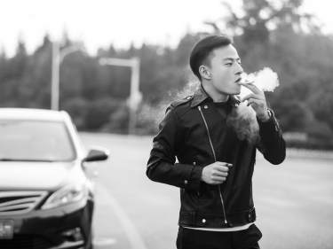 绝色婚纱摄影街景案例