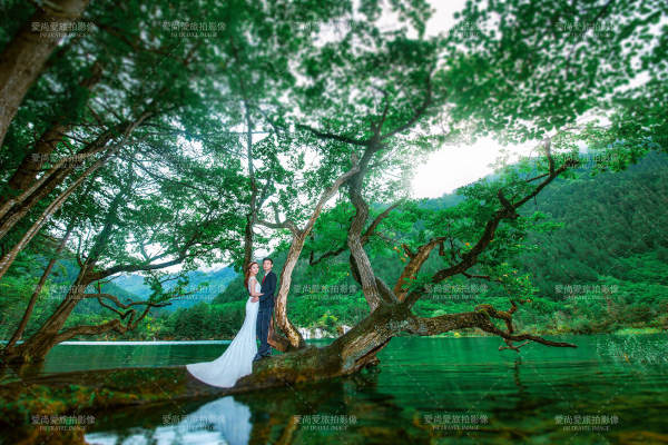爱尚爱婚纱摄影工作室旅拍