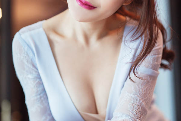 KIKIWONG婚纱美学馆蕾丝案例