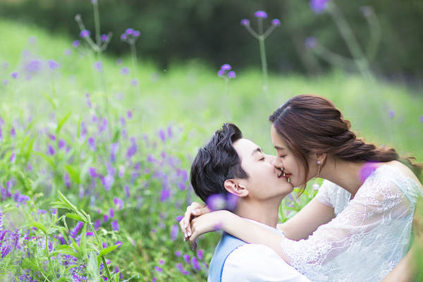 二马婚纱摄影纯色案例