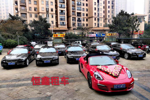 保时捷718+奥迪车队