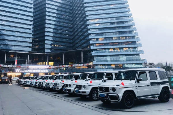 奔驰G500车队