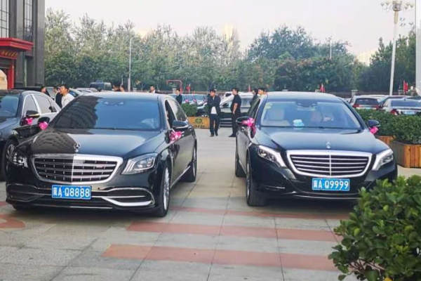 奔驰S级+5辆奥迪A6L车队