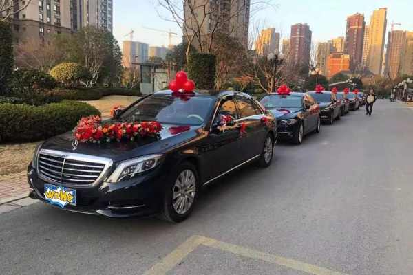 奔驰S级车队