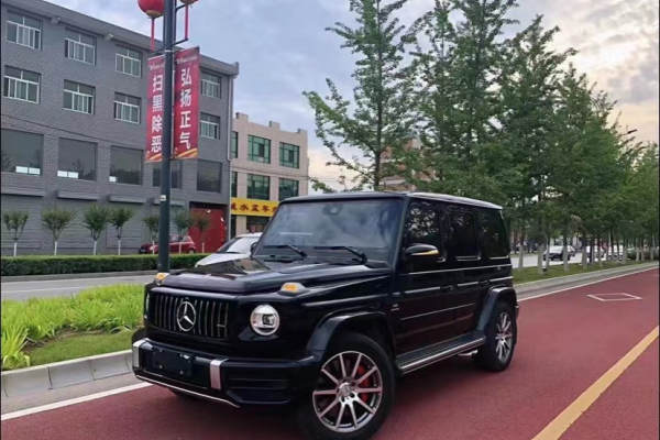 奔驰E级车队