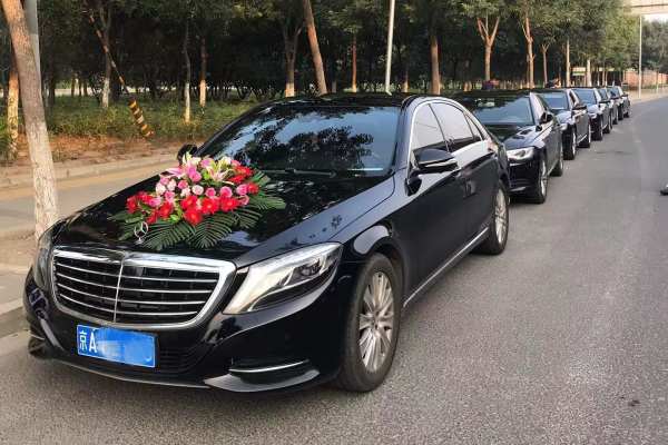 奔驰S级+奥迪A6L车队