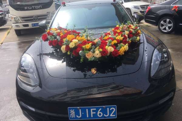 保时捷帕拉梅拉+奥迪A6L车队