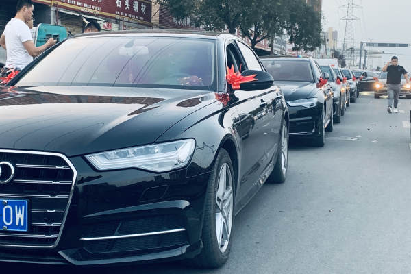 奔驰S级+奥迪A6L车队