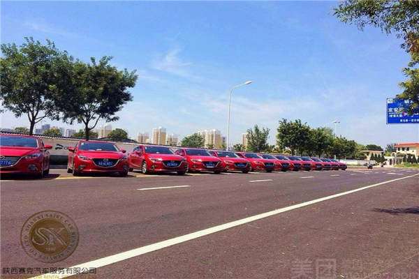 奔驰E级+奥迪A6L车队