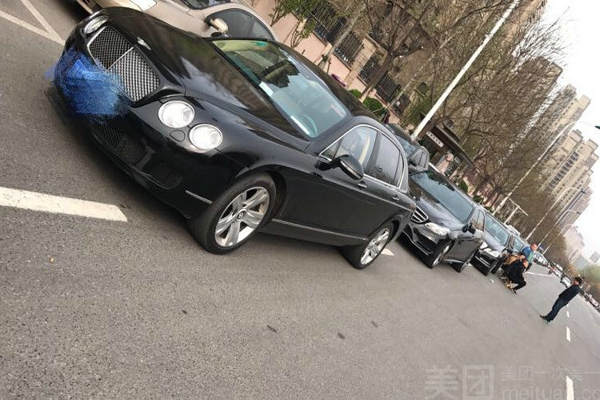 宾利飞驰+奔驰E级车队