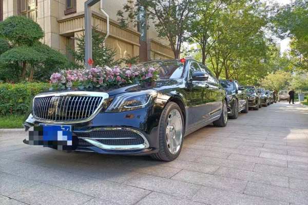 奔驰迈巴赫S级+奔驰S级S400L车队