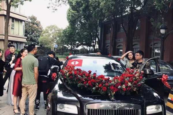 劳斯莱斯古思特车队
