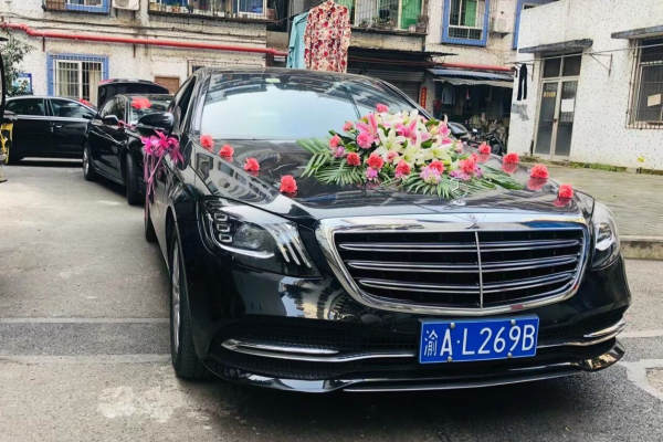 奔驰S级车队