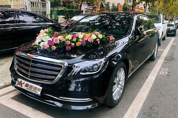 奔驰S级车队