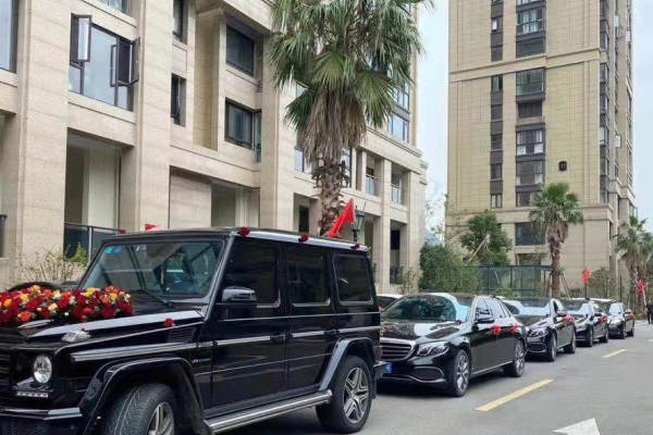 奔驰大G车队