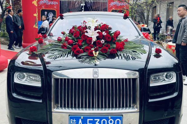 劳斯莱斯古思特车队