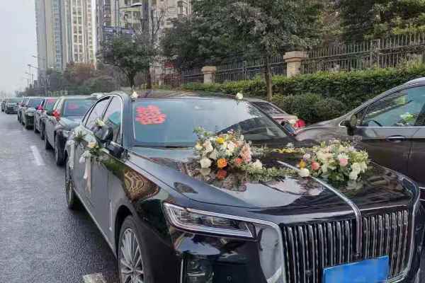 红旗H9车队
