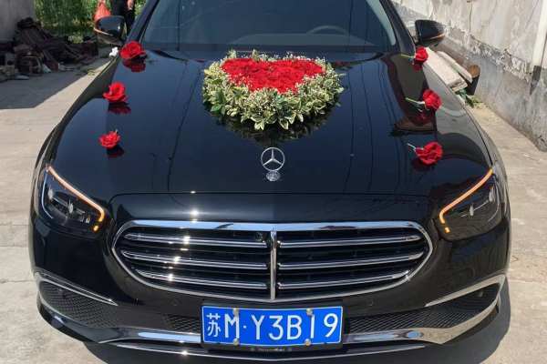 奔驰E级+奥迪A6L车队