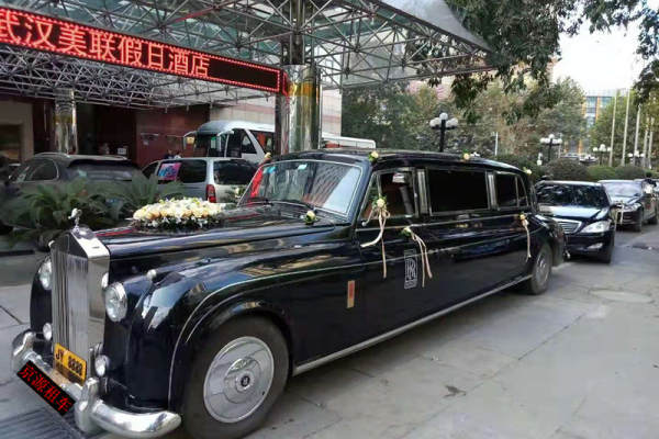劳斯莱斯老爷车车队