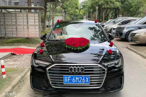 奥迪A6L+奥迪A6L车队