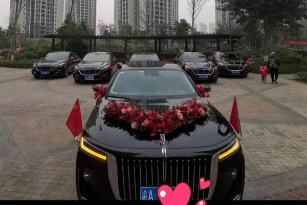 红旗H9车队
