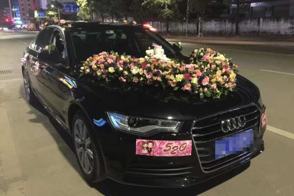 奥迪A6L车队
