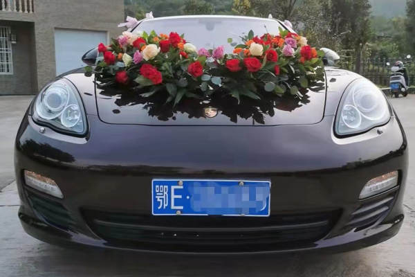 保时捷帕拉梅拉车队