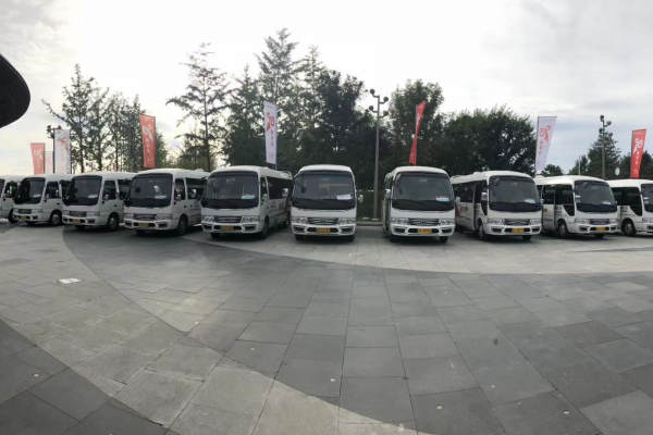 商务大巴中巴考斯特碧莲车队