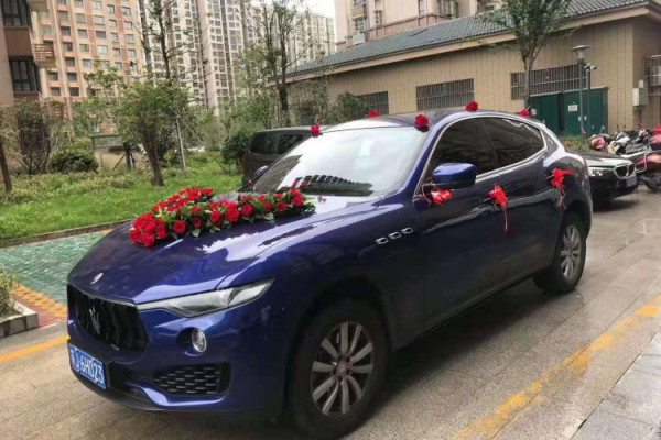 玛莎拉蒂Levante车队