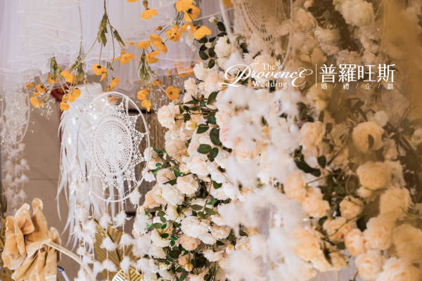 唯美香槟色捕梦网婚礼