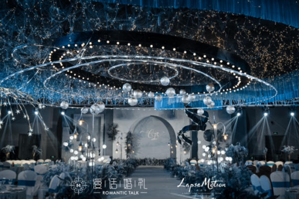 🎨婚礼配色：星空蓝🔵雾霾蓝🏨婚礼酒店：港府洲际酒店🌟婚礼风格