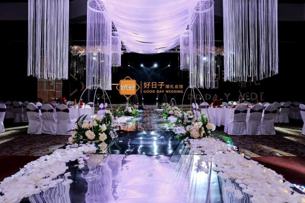 《WEDDING》